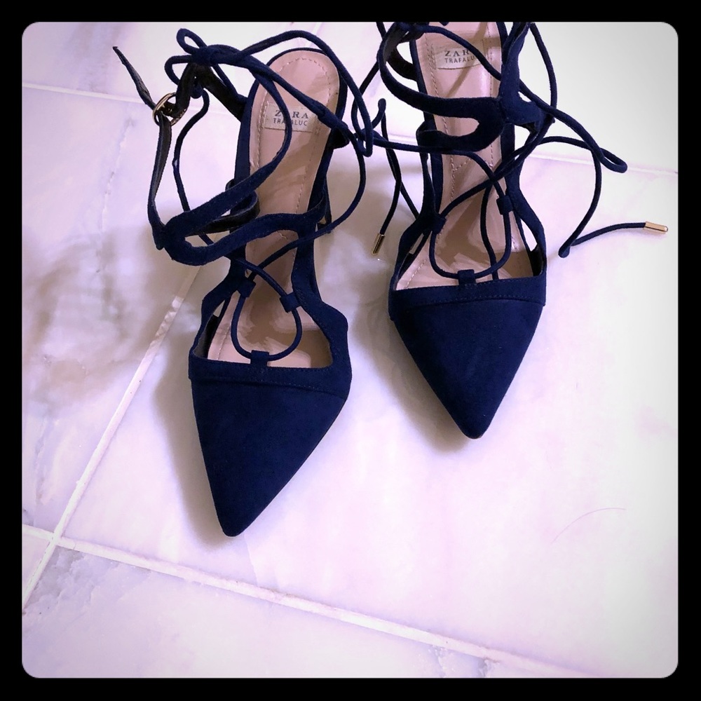 Zara dark blue lace heels